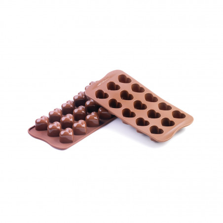 MOLDE BOMBONES CORAZON SILICON CAFE 15 CAVIDADES 30X22X25MM SILIKOMART SCG01